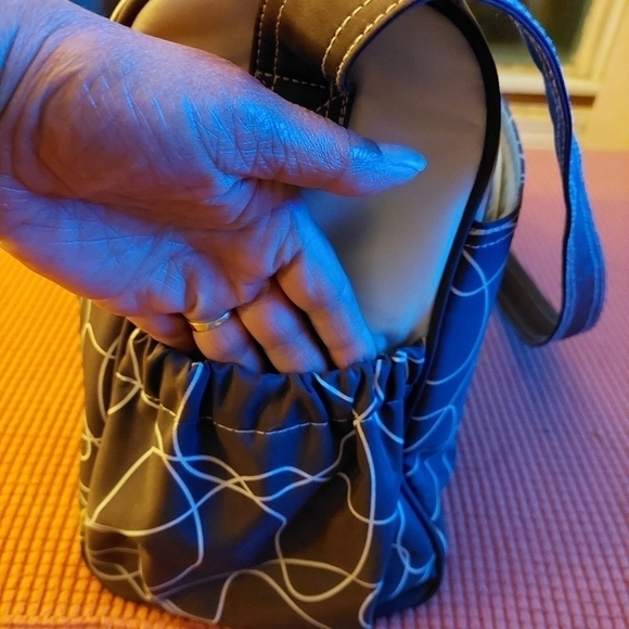 ISIS Baby/Pet/Gym Tote/Duffel Bag - Picture 3 of 16